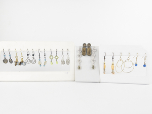 lot 200 image: Group of 11 Fashion Base Metal Dangle Earrings . All Wearable & In Good Condition