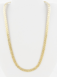 lot 321 image: Textured Gold Tone Base Metal Collar Necklace.