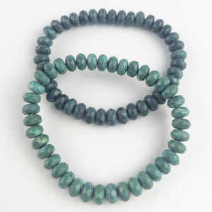 lot 289 image: Set of two  Blue & Aqua Beaded stretch Bracelets.