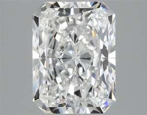 lot 1 image: 2.27ct RADIANT CUT DIAMOND E color, VS2 Clarity IGI Report - Lab Grown