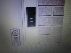 lot 19 image: Ring Video Doorbell (2nd Generation...