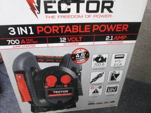 lot 44 image: Vector 700 Peak Amp Battery Jump St...