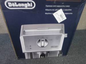 lot 51 image: DeLonghi 15-Bar Pump Espresso and ...