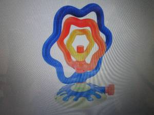 lot 58 image: Banzai Cyclone Spin Sprinkler open ...