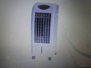 lot 68 image: SPT Portable Evaporative Air Cooler...
