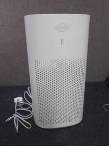 lot 105 image: Clorox Large Room True HEPA Air Pur...