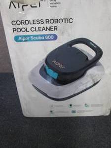 lot 116 image: Aiper Scuba 800 Cordless Robotic Po...