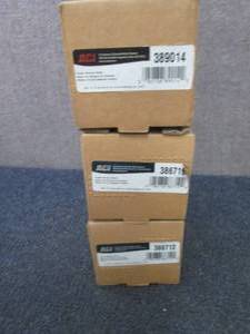 lot 158 image: 3 Assorted Power Window Motors see ...