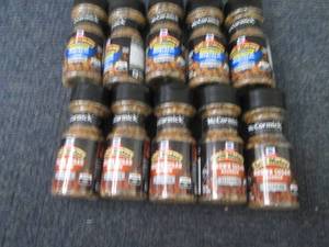 lot 169 image: 10 each McCormicks Grill Mates Asso...