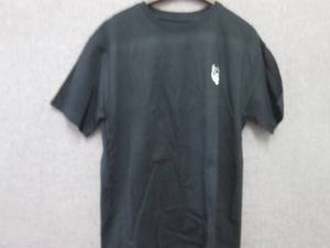lot 196 image: 3 Mens Large Gym Wolf Black TShirt...