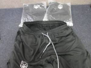 lot 214 image: 3 Mens Medium Gym Wolf Athletic Sh...