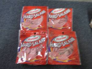 lot 253 image: BB 4- 5 oz FROZEN Hormel Hard Salam...