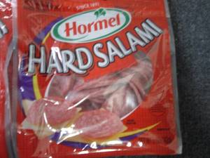 lot 254 image: BB 4- 5 oz FROZEN Hormel Hard Salam...