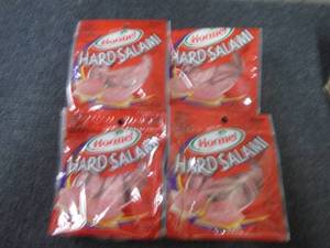lot 256 image: BB 4- 5 oz FROZEN Hormel Hard Salam...