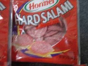 lot 258 image: BB 4- 5 oz FROZEN Hormel Hard Salam...