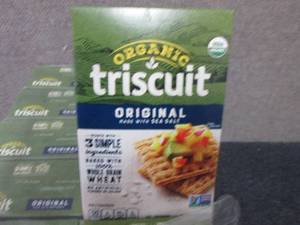 lot 261 image: 12-9 oz Organic Original Triscuits...