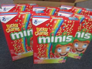 lot 275 image: 6- 10.5 oz Lucky Charms Minis...