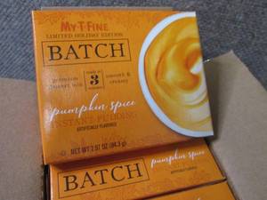 lot 305 image: 12- 2.97 oz My-T-Fine Batch Pumpkin...