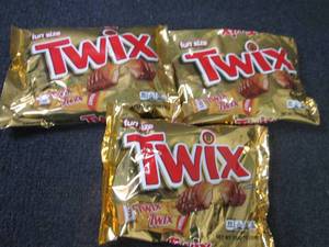 lot 337 image: 3- 10.83 oz Twix Fun Size...