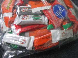 lot 378 image: 2 lb Bag Christmas Chocolate Mix...