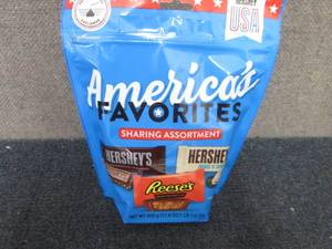 lot 400 image: 17.06 oz Americas Favorites Sharin...