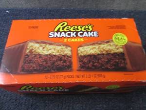 lot 410 image: 12- 2.75 oz Reeses Snack Cakes...