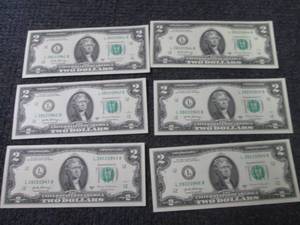 lot 426 image: 6 Sequential, Uncirculated $2 Bills...