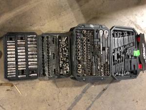lot 26 image: Husky Mechanics Tool Set (290-Piece) Missing Pieces Customer Returns See Pictures