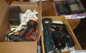 lot 102 image: Snap-on drill, flex light, battery chargers, black and decker drill