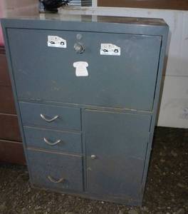 lot 121 image: Grey cabinet and contents 42 tall x 29x17