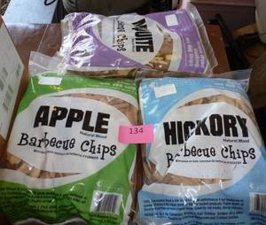 lot 134 image: 3 bags of Smoking and BBQ wood chips - Apple, Hickory, Mesquite