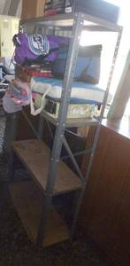 lot 137 image: metal shelf unit - no contents