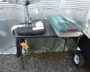 lot 188 image: small plastic folding table, chair, plastic storage box