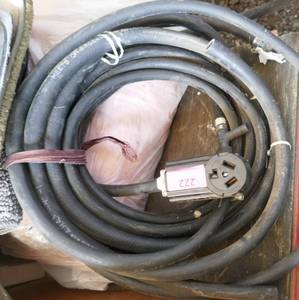 lot 222 image: heavy duty electrical cord and hose