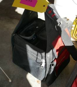 lot 235 image: MAC bag with 2 Craftsman impact drivers 19.2V but missing batteries and a Snap-on 7.2V screwdriver also missing battery