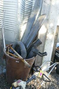 lot 260 image: garbage barrel with blower parts, hoe, 2 wind deflectors for vehicles