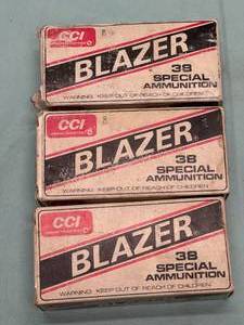 lot 39 image: 38 SPECIAL CCI Blazer 125gr Jacketed Hollow Points