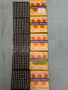 lot 53 image: 500 LARGE RIFLE PRIMERS Winchester Staynless primers 5 boxes