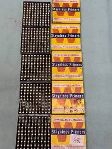 lot 58 image: 500 LARGE RIFLE PRIMERS Winchester Staynless primers 5 boxes