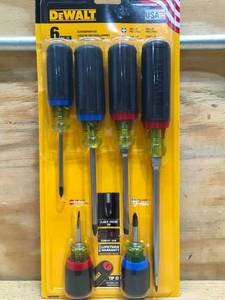 lot 35 image: DEWALT 6-Piece Screwdriver Set