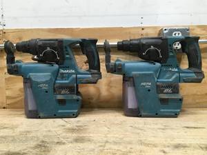 lot 153 image: Lot of 2 - Makita Rotary Hammers With Dust Extractor Attachment - Tool Only