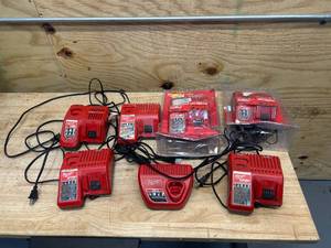 lot 187 image: MILWAUKEE Lot of 7- Battery Chargers