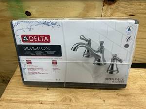 lot 193 image: DELTA Silverton 8 in. Widespread 2-Handle Bathroom Faucet in Chrome