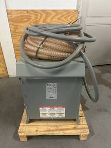 lot 196 image: HAMMOND POWER SOLUTIONS 3 Phase Dry Type Drive Isolation Transformer