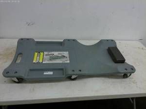 lot 41 image: Performax 40 Inch Creeper with Built-in Tool Storage