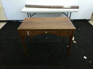 lot 52 image: Vintage Wooden Writing Desk with Drawers