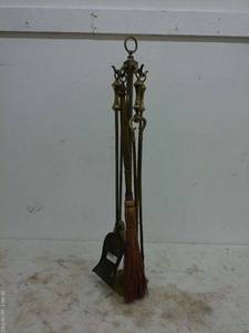 lot 160 image: Vintage Brass Fireplace Tool Set with Stand