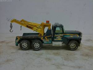 lot 181 image: Vintage Nylint Towing and Recovery Toy Truck