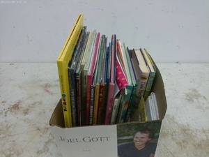 lot 248 image: lot of assorted books