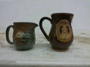 lot 311 image: Vintage Pottery Creamer and Minnesota Stoneware Mug Set